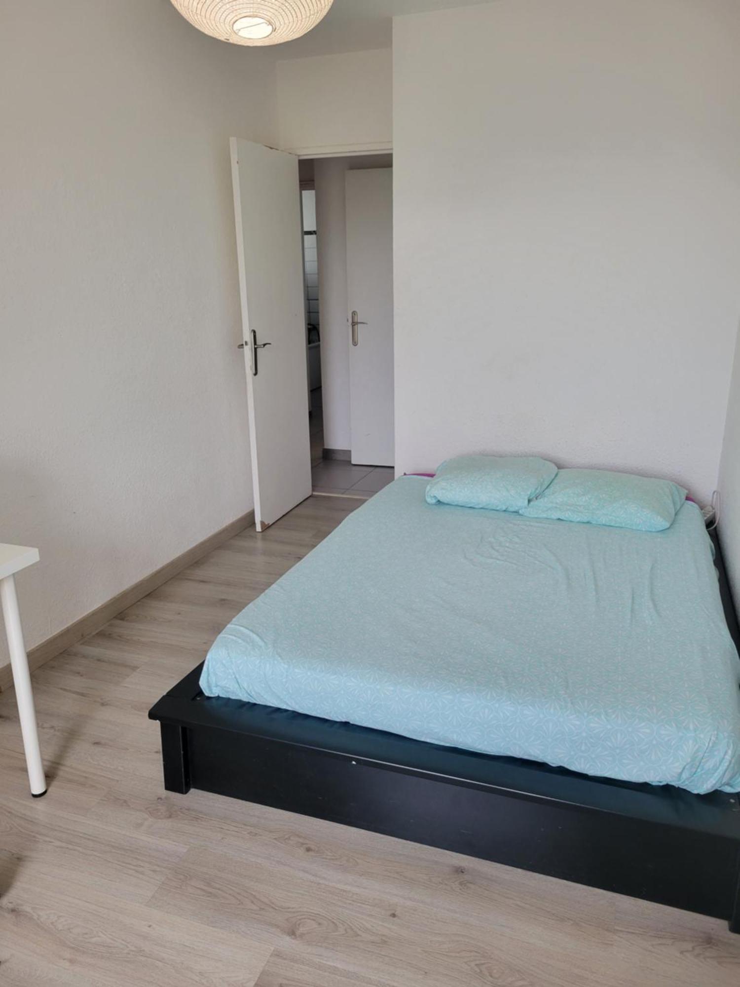 6 Pers A 5 Min -plage Et Aeroport Apartment
